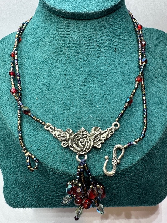 Jewelry - Fairycore Designer RF Rose Pendant Necklace